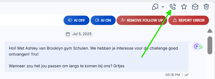 Gesprek in Leadgains met pijl naar het telefoonicoon bovenaan Conversations